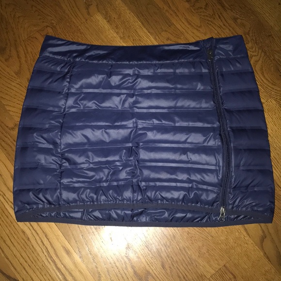 Columbia Dresses & Skirts - Columbia Puffer Quilted Skirt sz 10✨